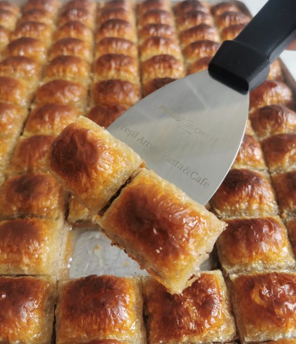 Cevizli Baklava ve Çeşitleri (Kg)